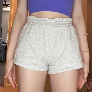 Ivivva by Lululemon 2.5 inch shorts